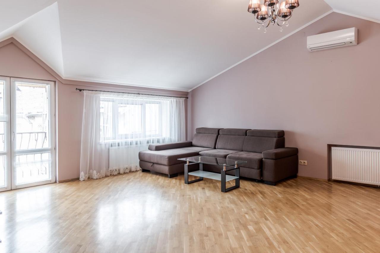 Grand Apartments On Rynok Square Lemberg Exterior foto